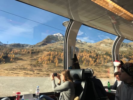 Der Bernina Express von innen
