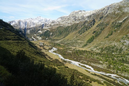 Landschaften auf der Furka-Dampfbahn Strecke